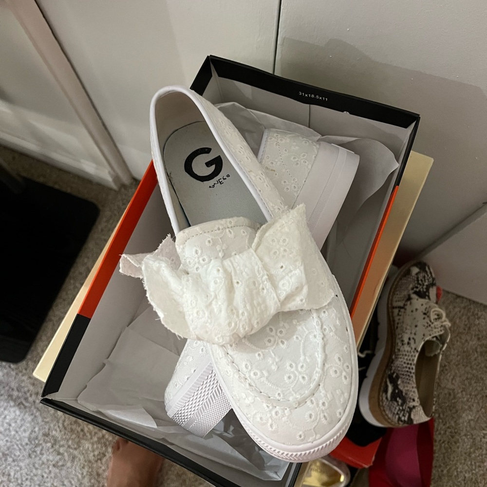 COPY - White canvas shoes